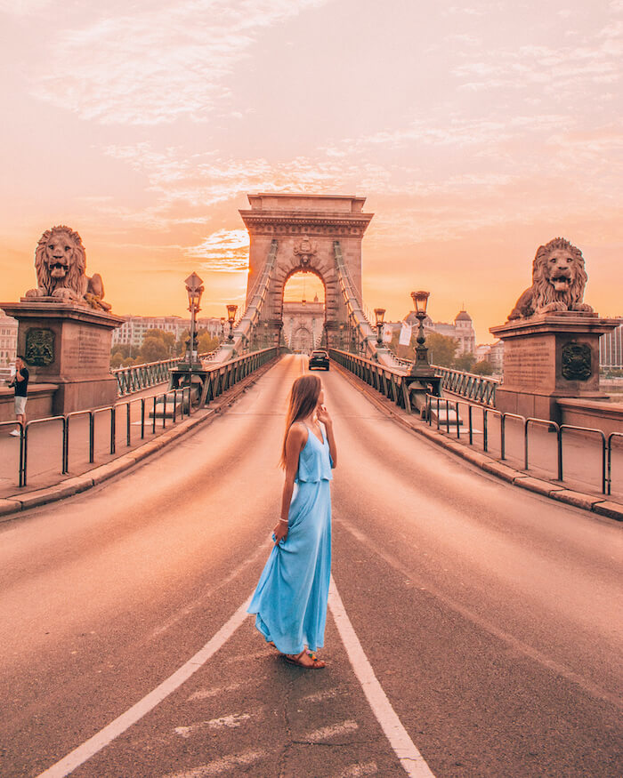 a cheap holiday destination, the chain bridge in Budapest during sunrise, it is one of the best places to see in Budapest